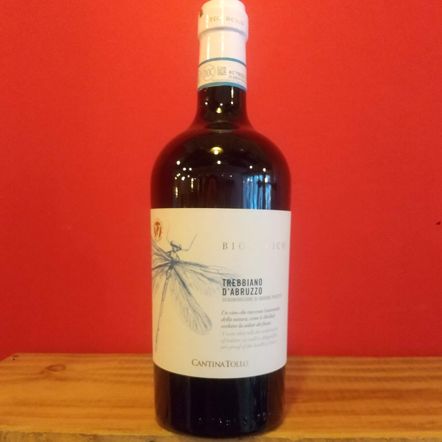 カンティーナ トッロ トレビアーノ・ダブルッツォ BIOインセッティ