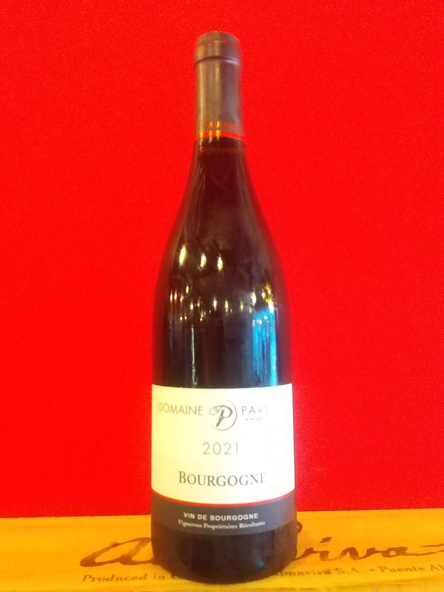 PAVELOT, Jean-Marc et Huguesパヴロ ジャン・マルク&ユーグ Bourgogne Pinot Noir 2021年