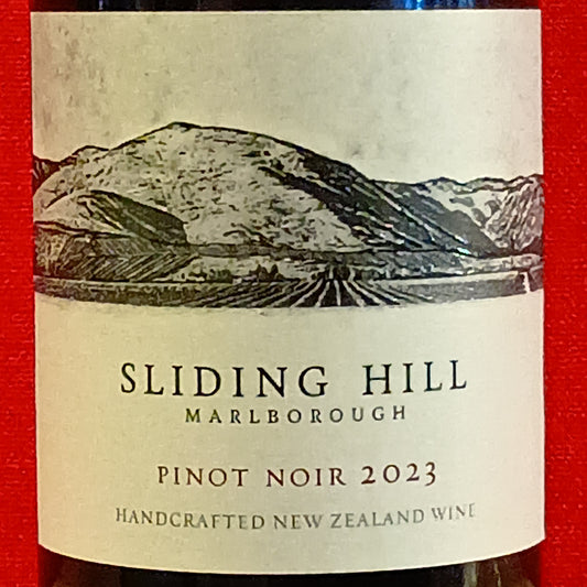 スライディング　ヒル　ピノ・ノワール　2023　アンツフィールド