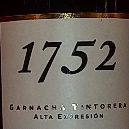 「1752」 ガルナッチャ・ティントレラ　2019　🟥赤